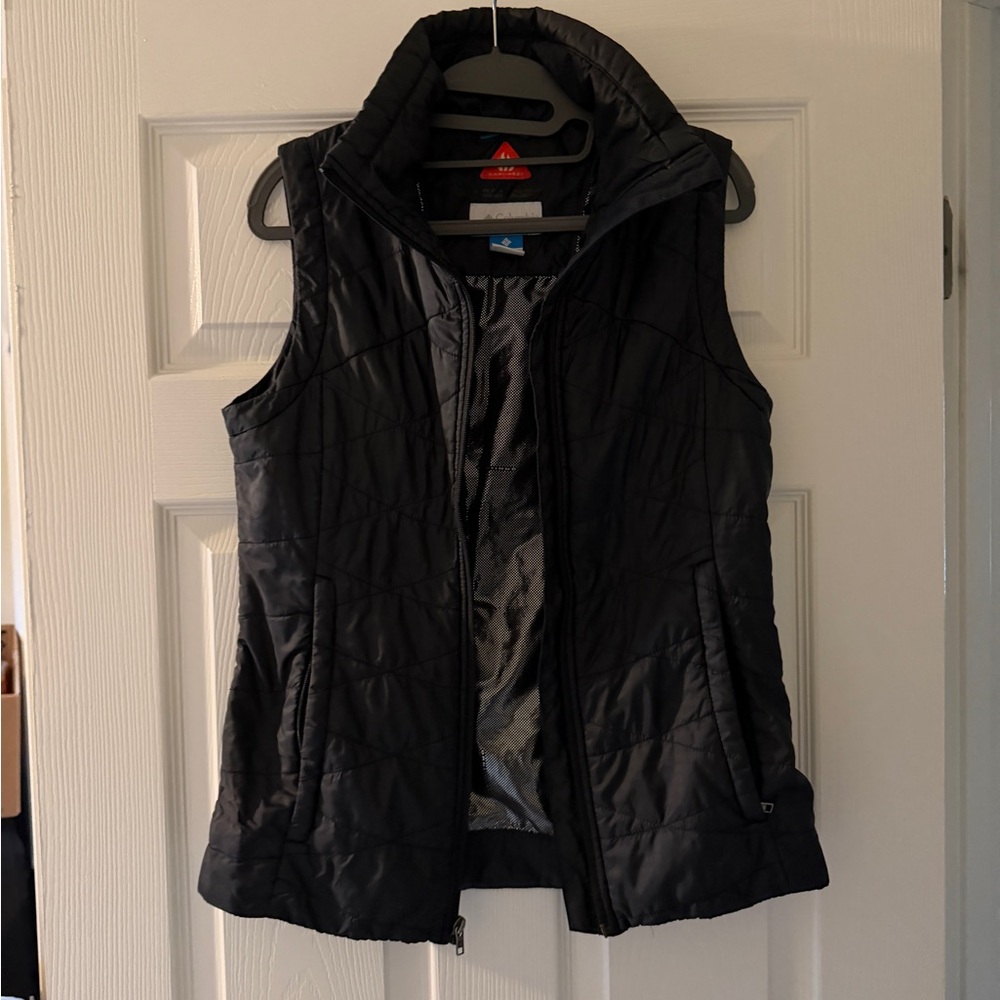 Columbia Black Quilted Women's Insulated Vest